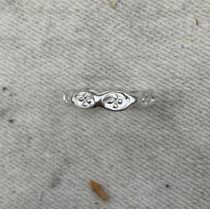 Seedling Ring - Silver